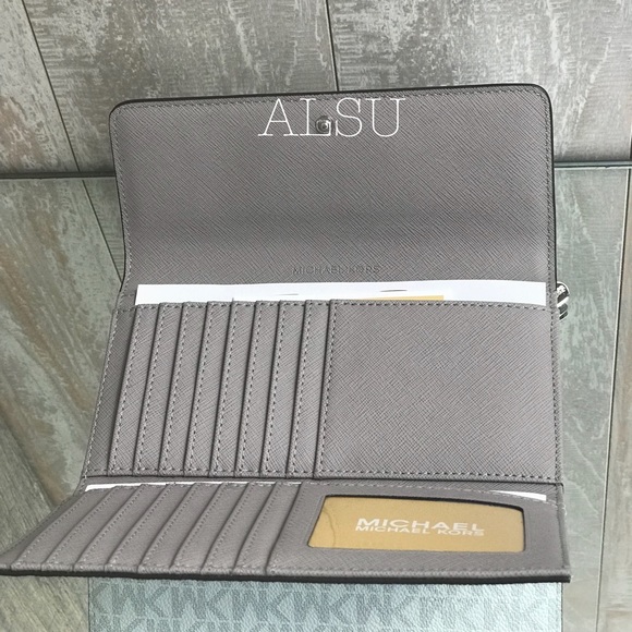 Michael Kors Large Tri-Folder Wallet Bright White - Picture 5 of 7